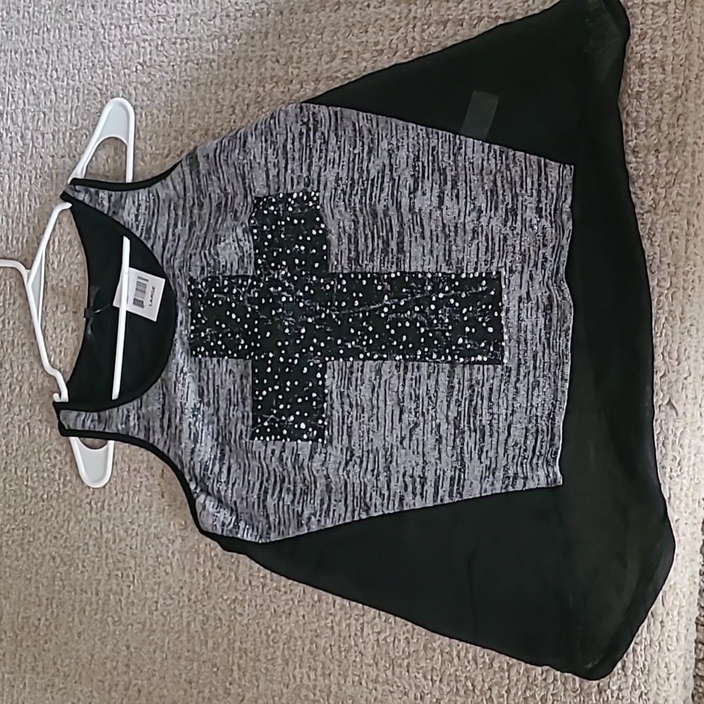 Cross tank